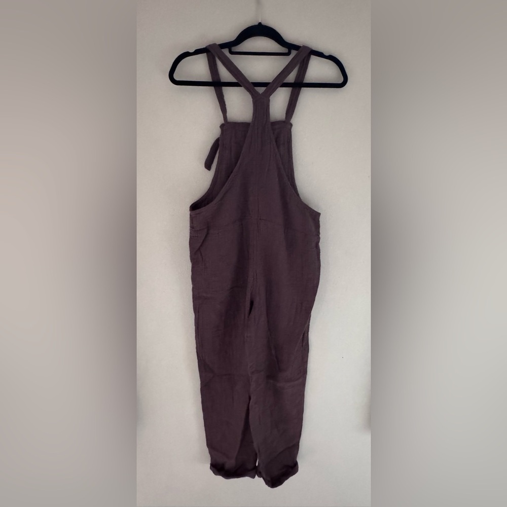 Aerie Lightweight Rolled Leg Gauze Cotton Tie Knot Overalls
Size Small Brown - Picture 4 of 10